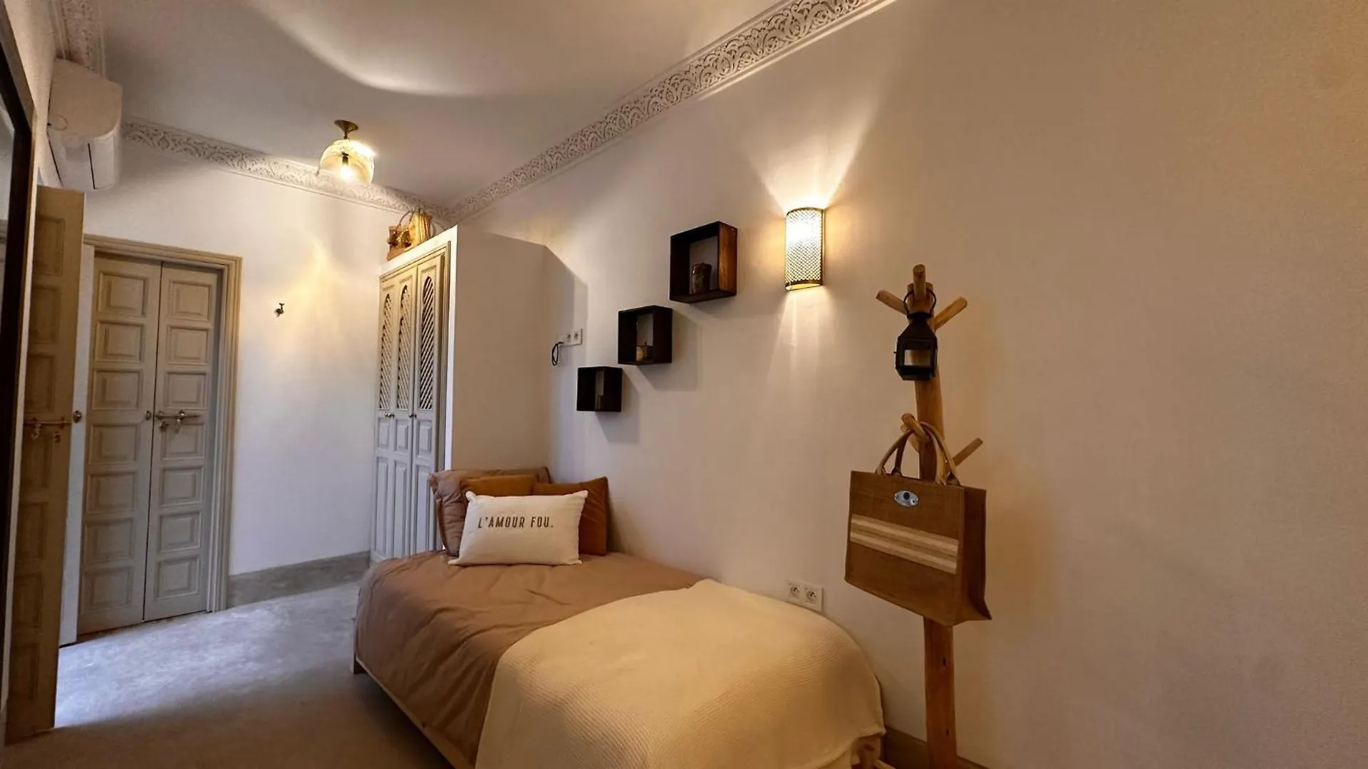 Riad A L'Ombre Des Orangers Marrakesh Morocco
