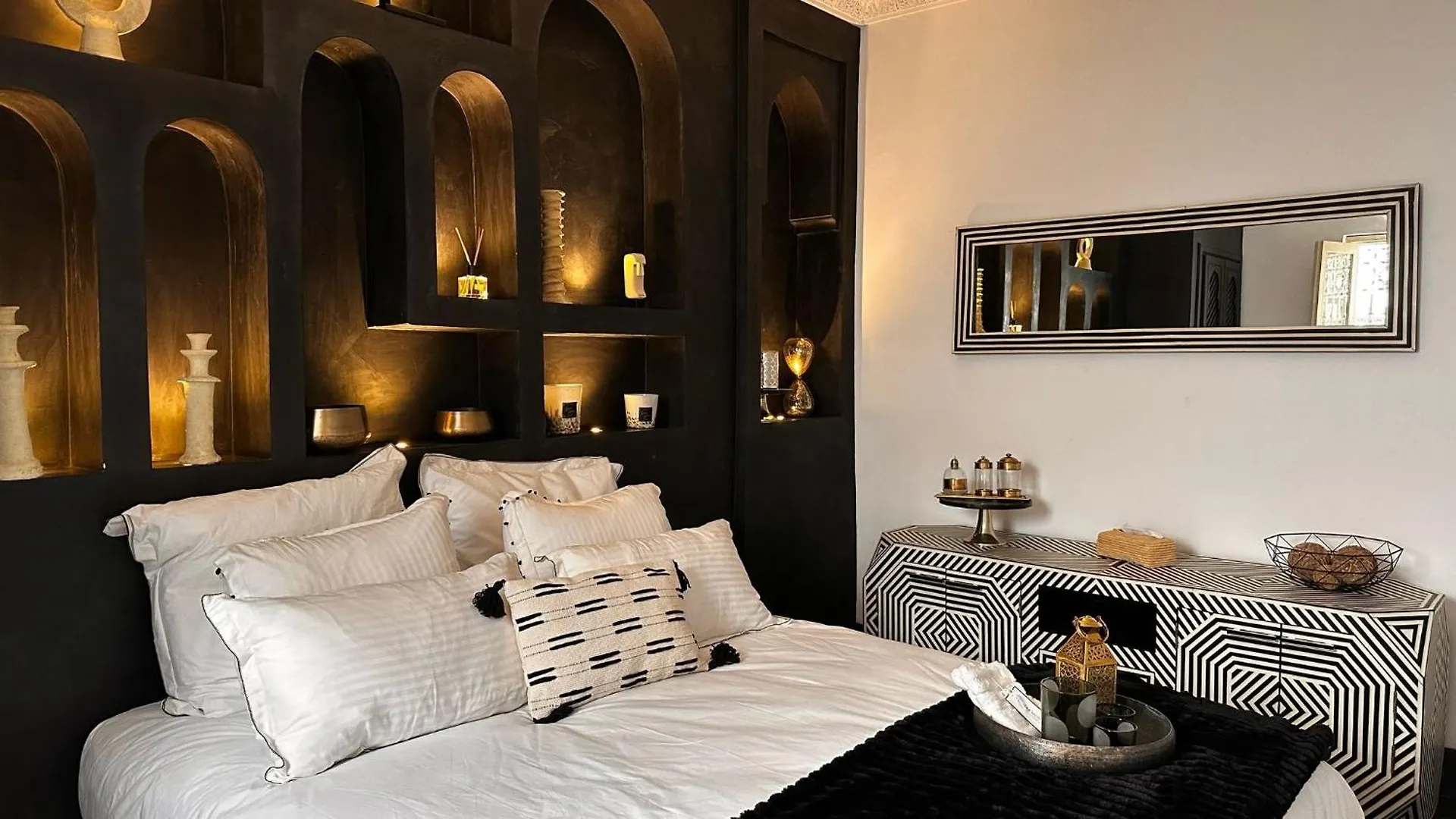 Riad A L'Ombre Des Orangers 마라케시